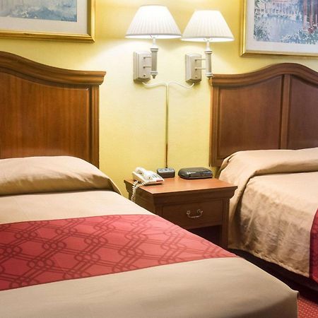 Econo Lodge Chesapeake Route 13 And I-464 Eksteriør bilde