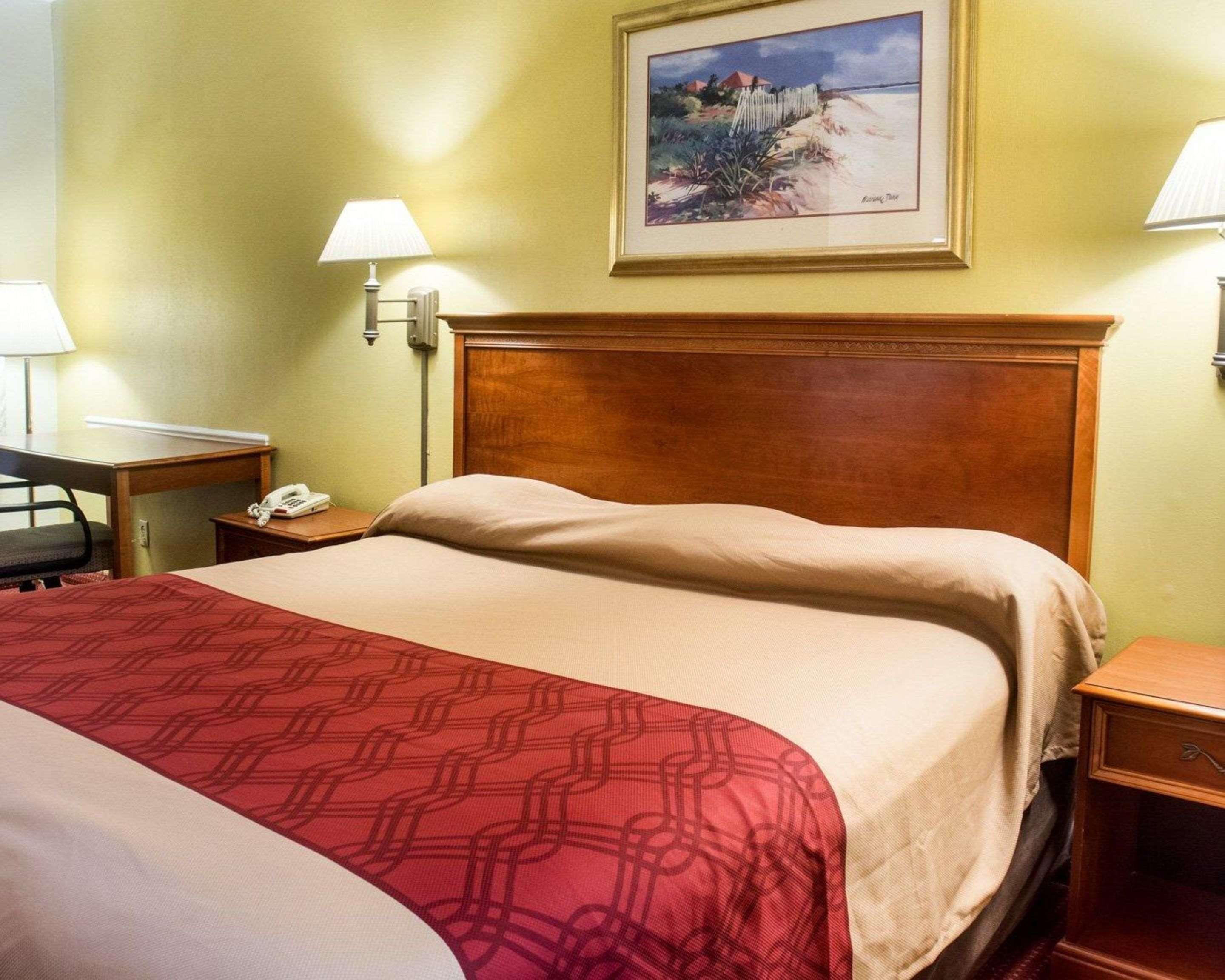 Econo Lodge Chesapeake Route 13 And I-464 Eksteriør bilde