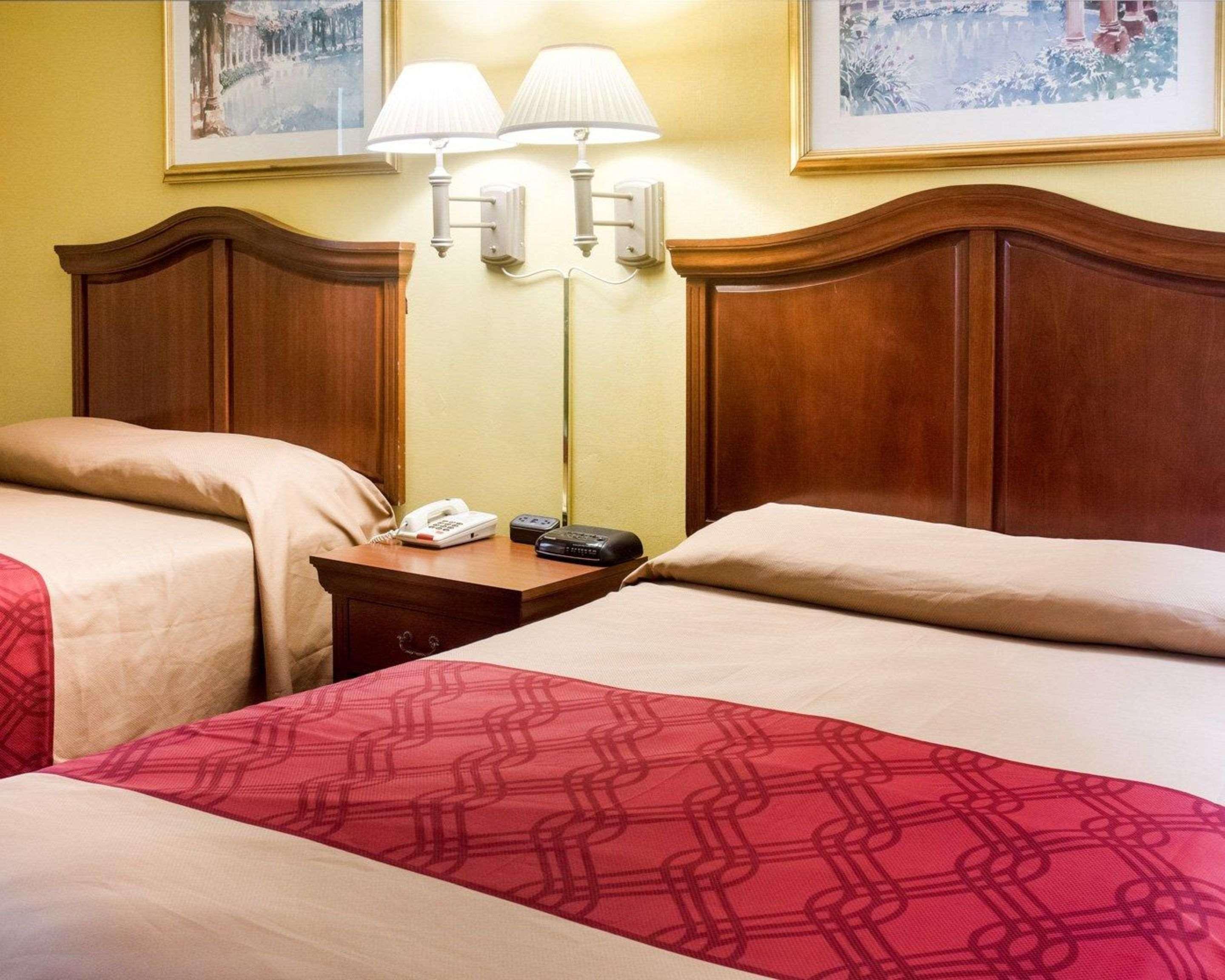 Econo Lodge Chesapeake Route 13 And I-464 Eksteriør bilde