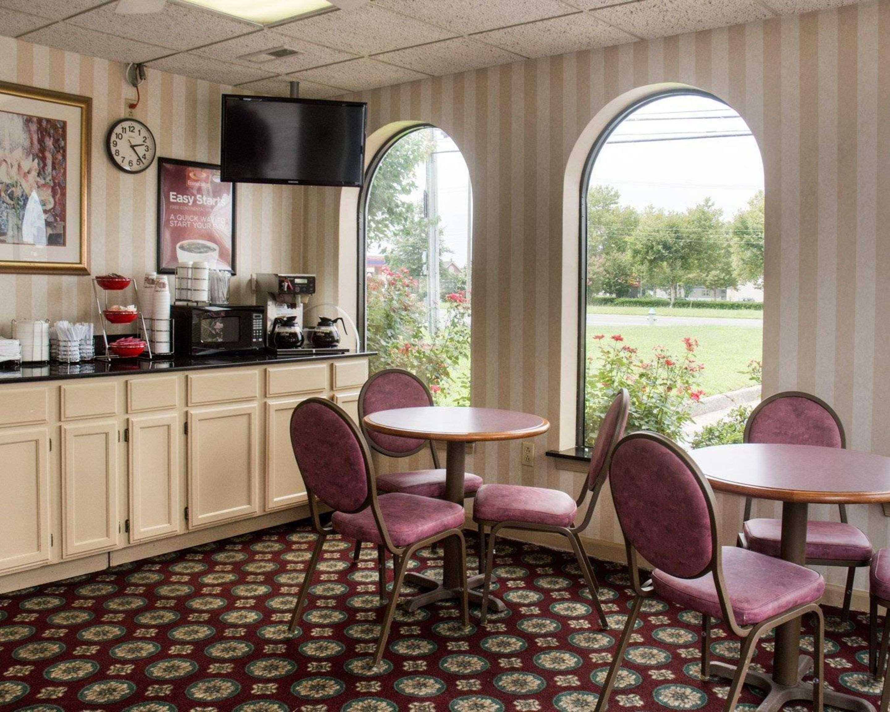 Econo Lodge Chesapeake Route 13 And I-464 Eksteriør bilde
