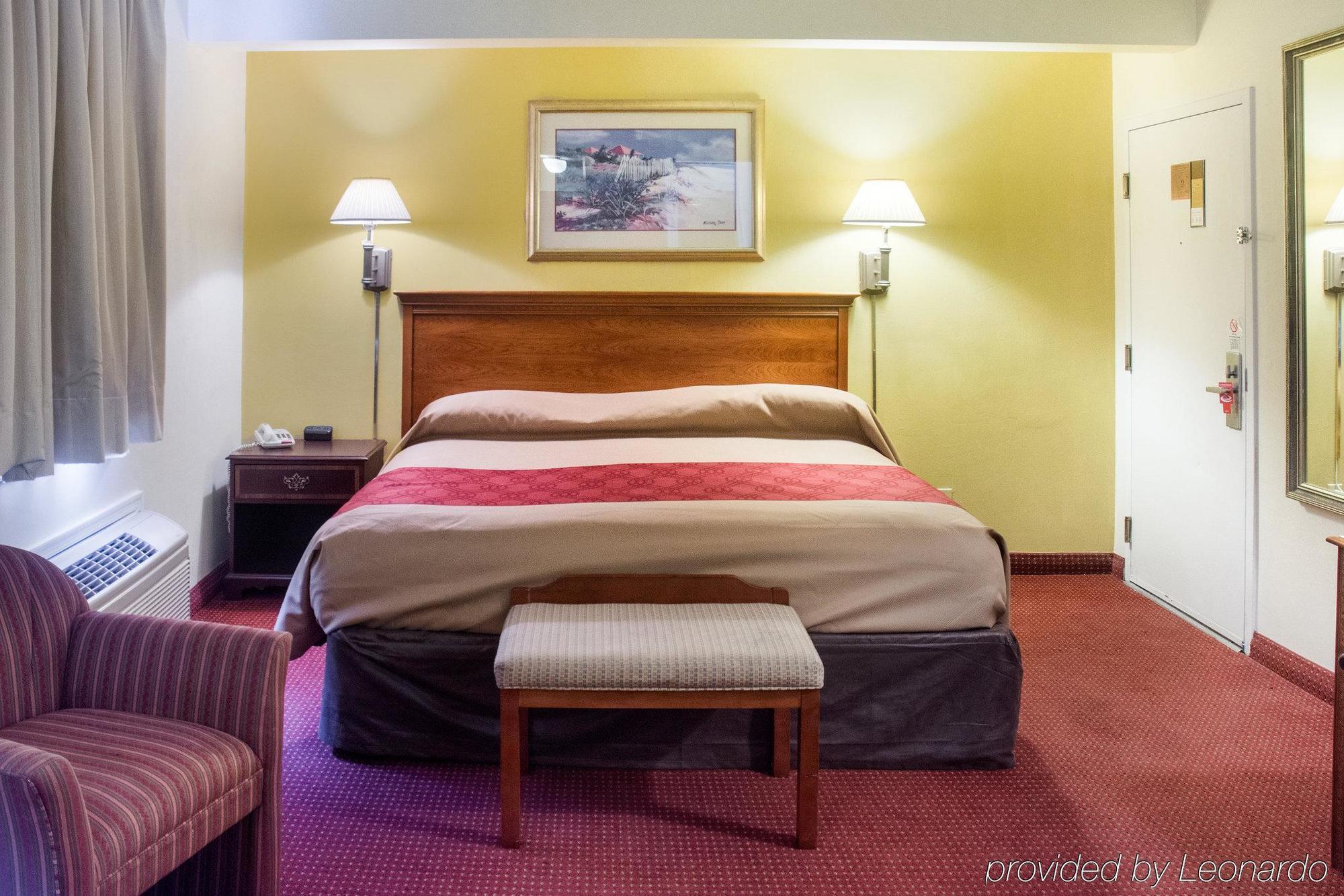 Econo Lodge Chesapeake Route 13 And I-464 Eksteriør bilde