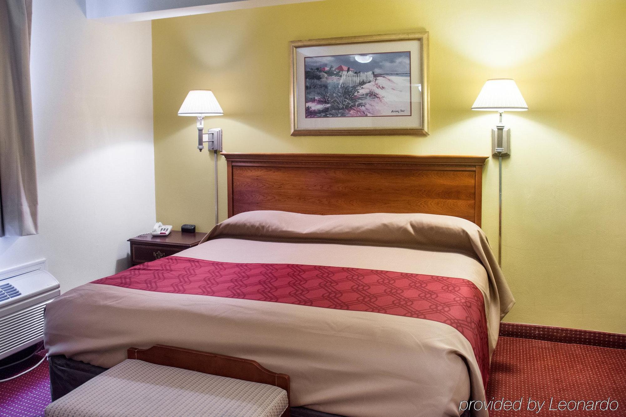 Econo Lodge Chesapeake Route 13 And I-464 Eksteriør bilde