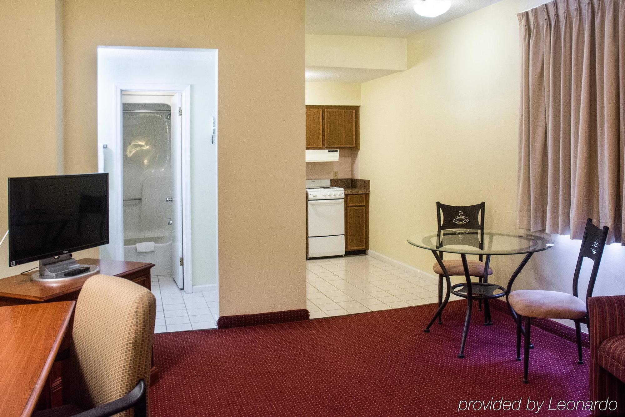 Econo Lodge Chesapeake Route 13 And I-464 Eksteriør bilde